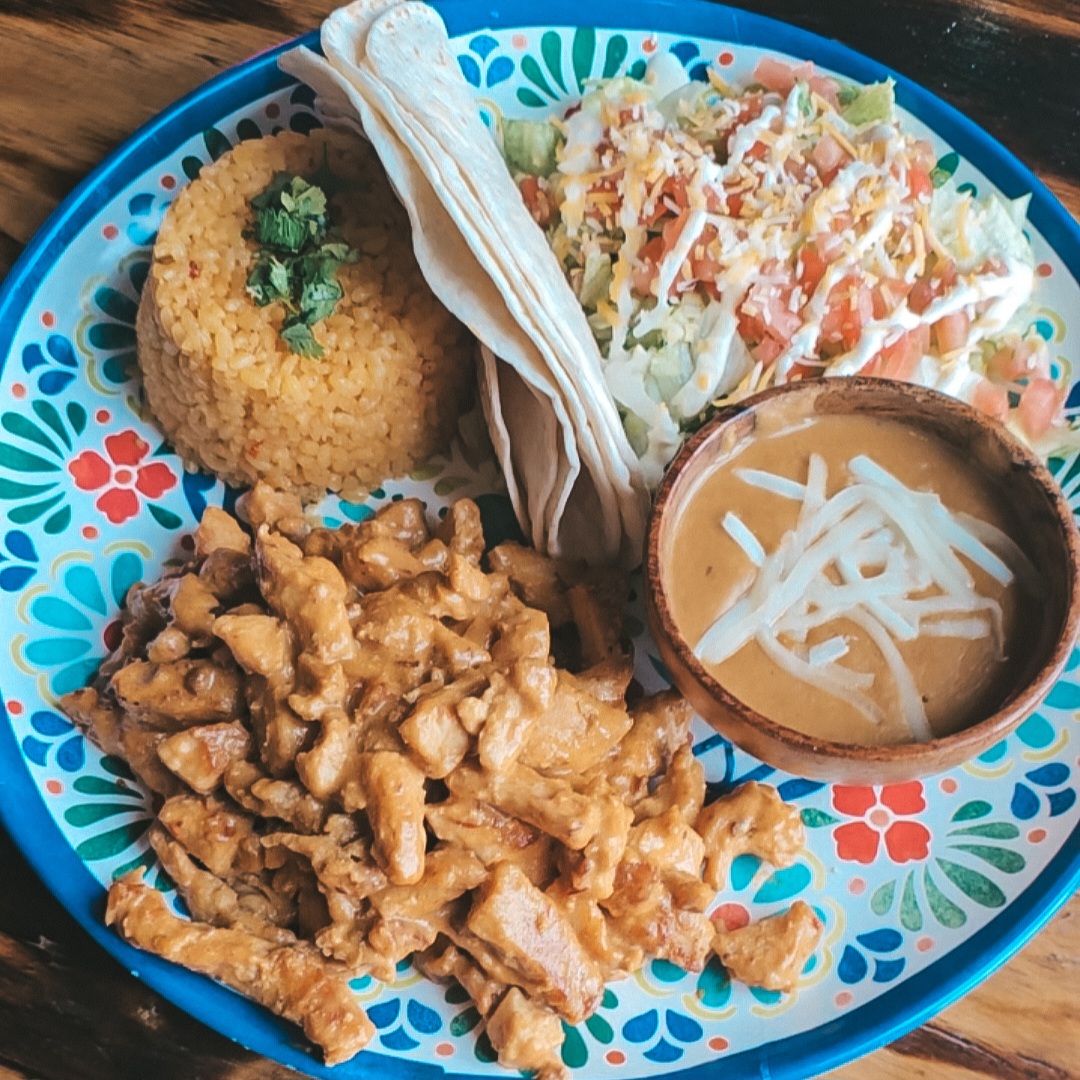 POLLO EN CREMA